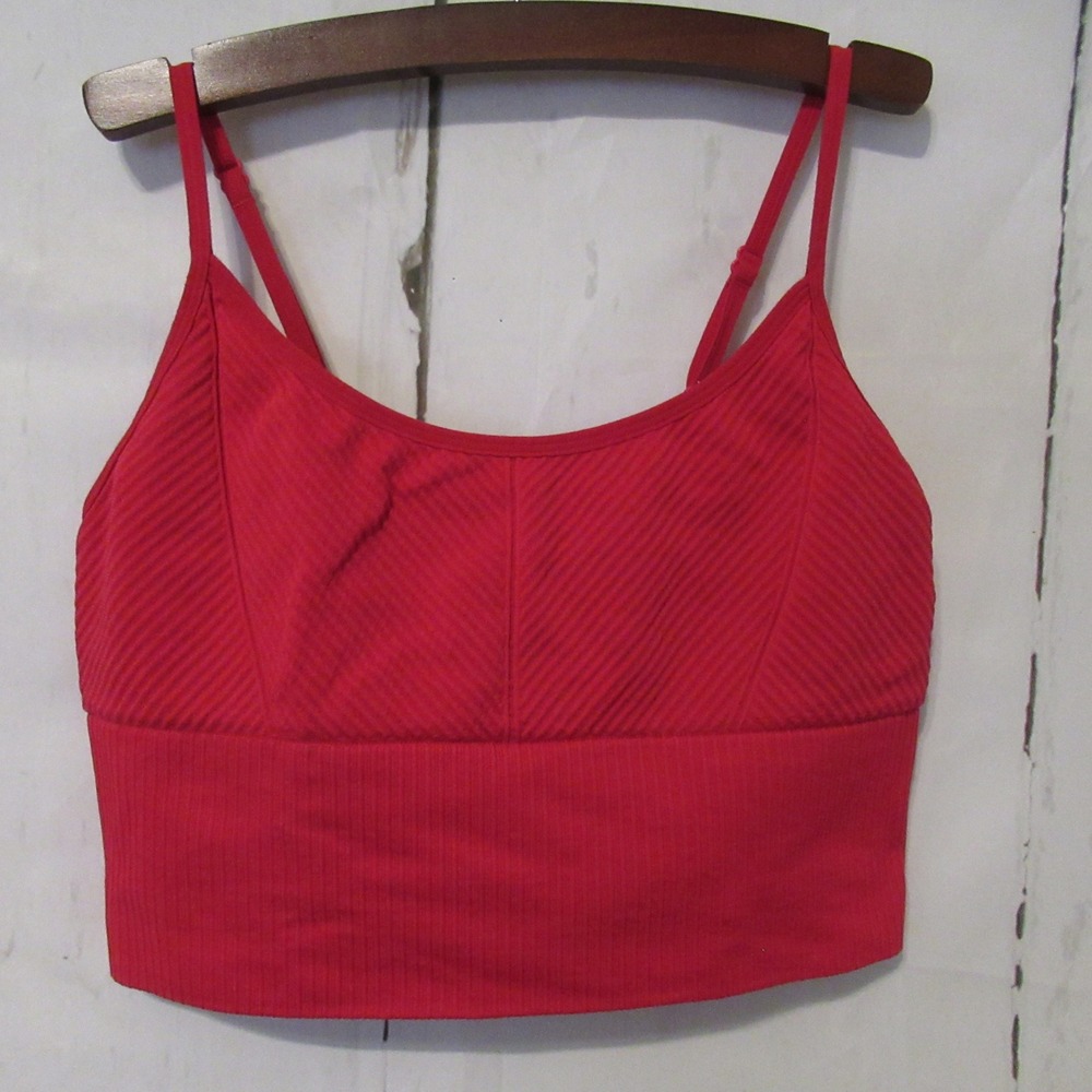 PINK Victorias Secret Sports Bra M Red Seamless Lightly Lined Active